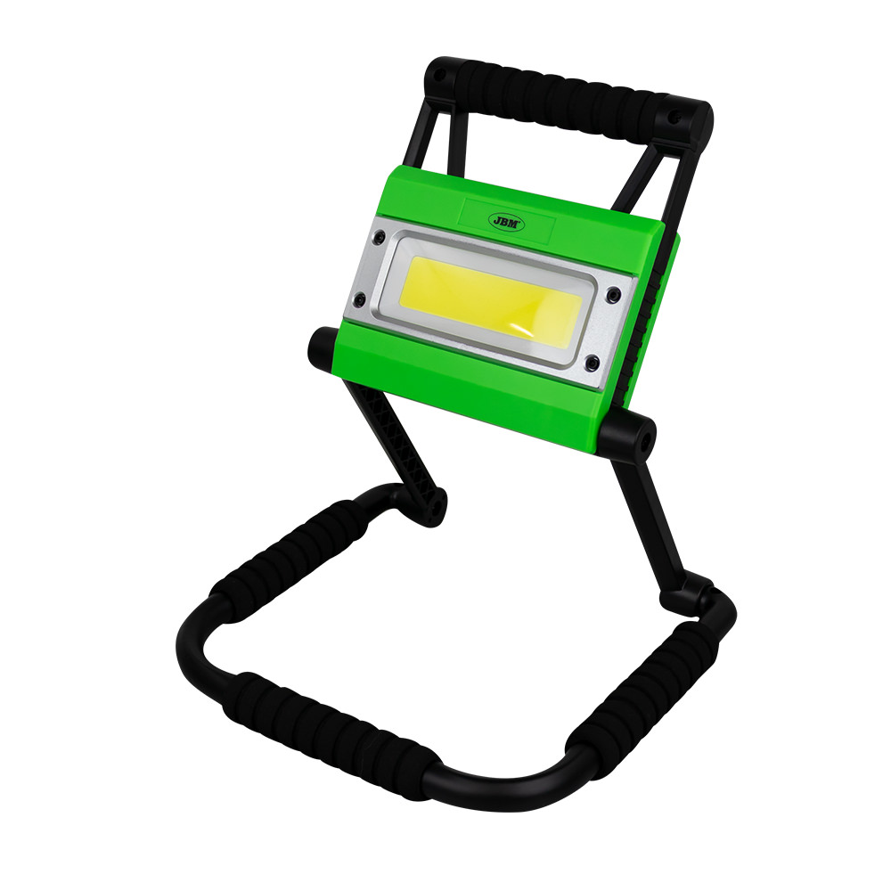 Faro LED JBM recargable de 1500 lúmenes.